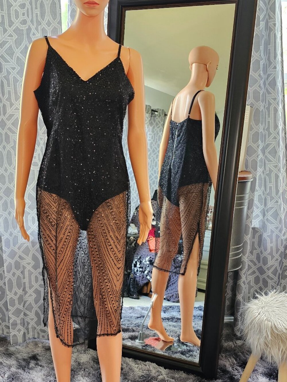 Fashion Nova Ways To Articulate Glitter Mesh V‑Neck Dress – Black, Size XL